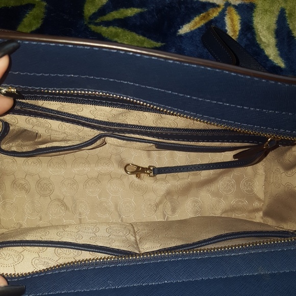 Michael Kors Large Selma - Picture 2 of 6